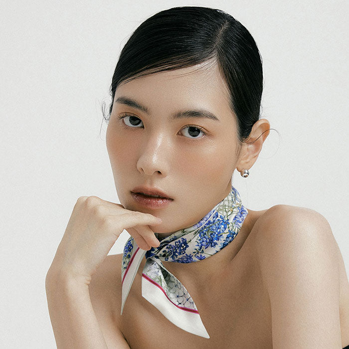 D_Flower-Day Long Silk Scarf