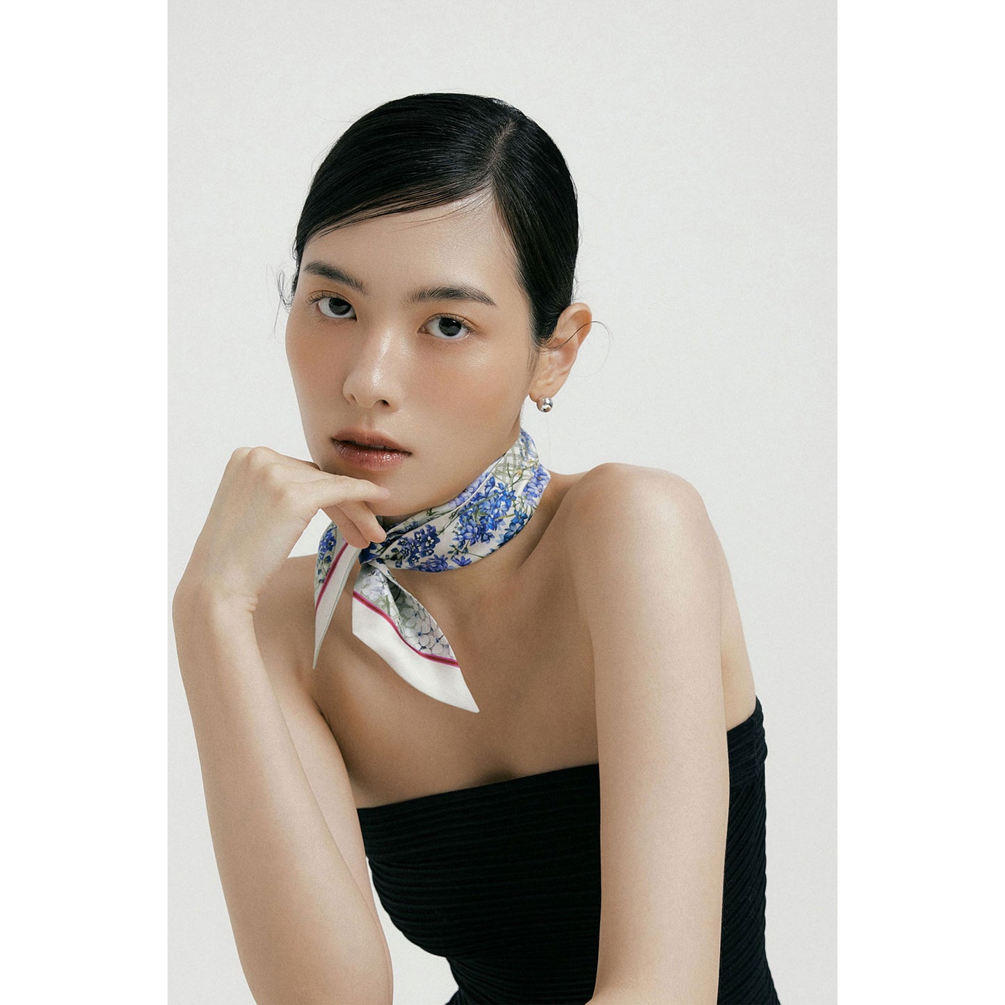 D_Flower-Day Long Silk Scarf