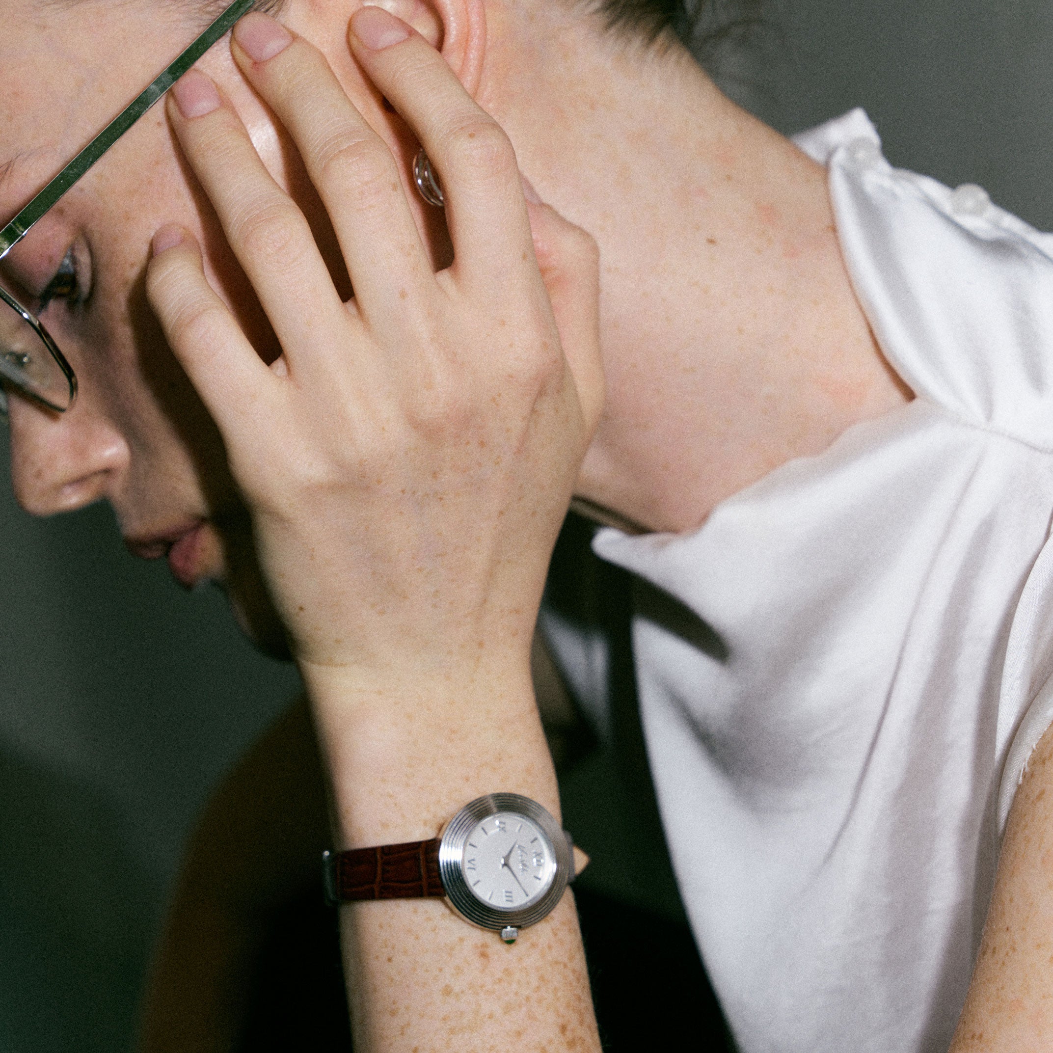 Volante Atelier-Ασημί (Καφέ δέρμα)