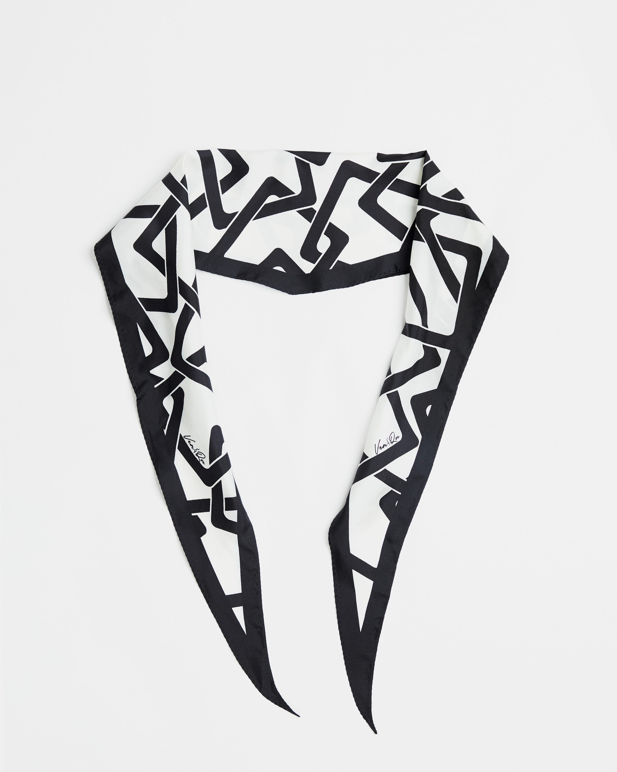 The Flow Linked Silk Scarf-Black Cream
