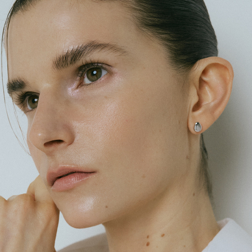 [925 Silver] 1900. Pebble earring