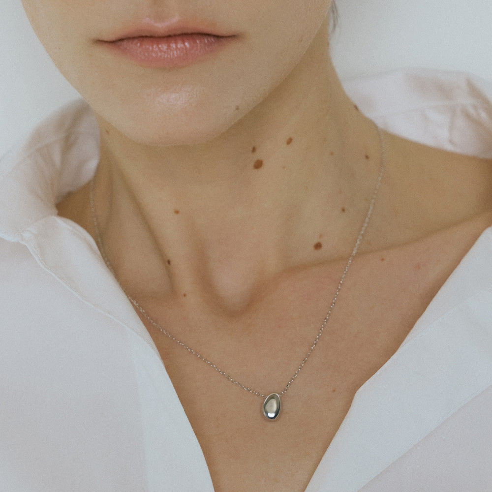 [925 Silver] 1900. Pebble necklace