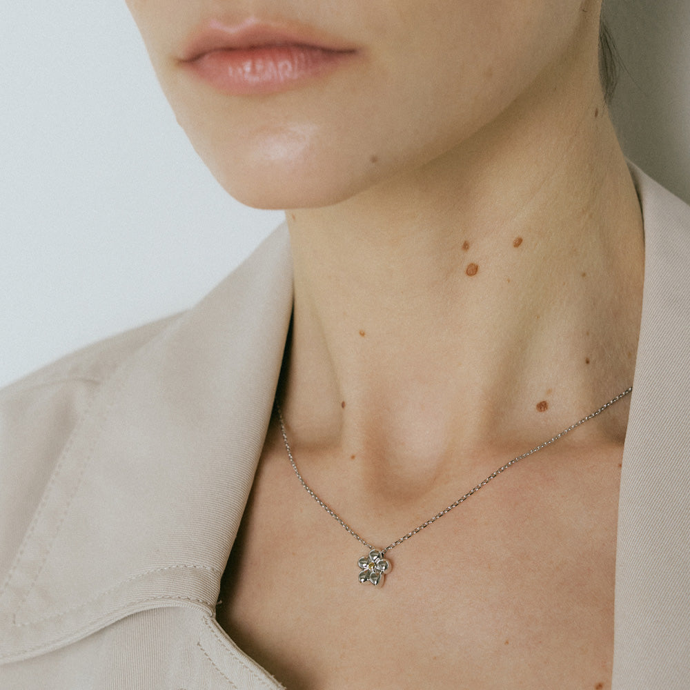 [925 sølv] 1902. Blomstrende halskjede (18K)